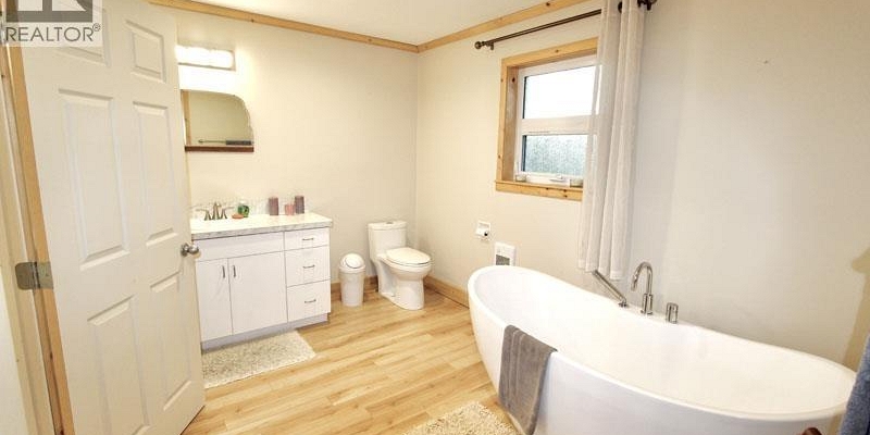 1262 WILLIAMS STREET Masset Photo 10 1262 WILLIAMS STREET Masset Photo 10